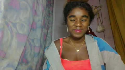 elina981 online show from April 21, 2026, 6:41 am