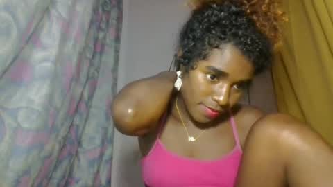 Snapshot of elina981 chatting on April 26, 2026, 9:29 am elina981 online show from April 26, 2026, 9:29 am