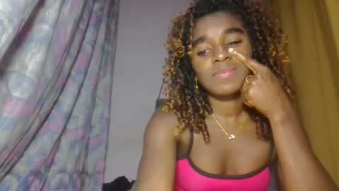 Snapshot of elina981 chatting on May 8, 2026, 10:15 pm elina981 online show from May 8, 2026, 10:15 pm