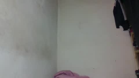 Snapshot of elina981 chatting on May 23, 2026, 9:13 am elina981 online show from May 23, 2026, 9:13 am