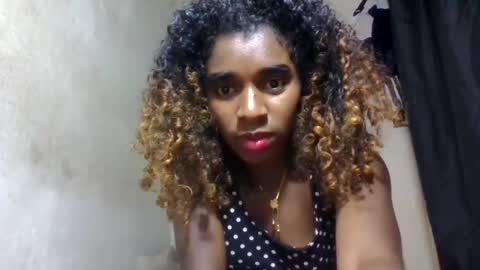 Snapshot of elina981 chatting on June 2, 2026, 10:23 pm elina981 online show from June 2, 2026, 10:23 pm