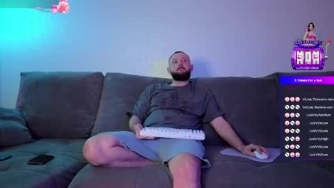 Elna and Tom online show from March 28, 2026, 10:09 pm