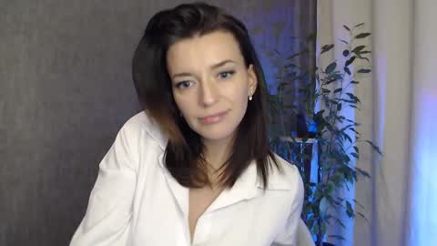 Elina online show from December 7, 2024, 3:36 am
