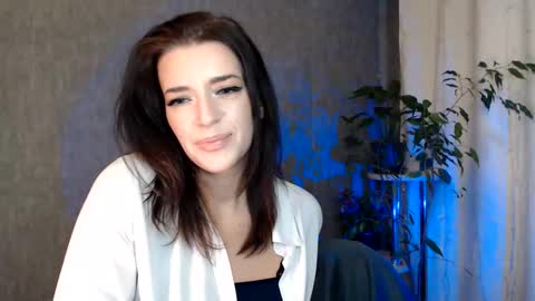 Elina online show from March 19, 2026, 10:14 pm