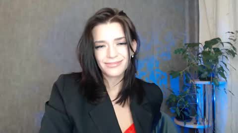 Snapshot of elinapretty chatting on April 19, 2026, 10:45 pm Elina online show from April 19, 2026, 10:45 pm