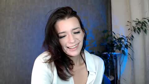 Elina online show from June 7, 2026, 11:08 pm