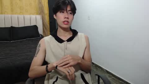 Snapshot of elio_collem chatting on December 16, 2024, 8:31 am ELIO online show from December 16, 2024, 8:31 am