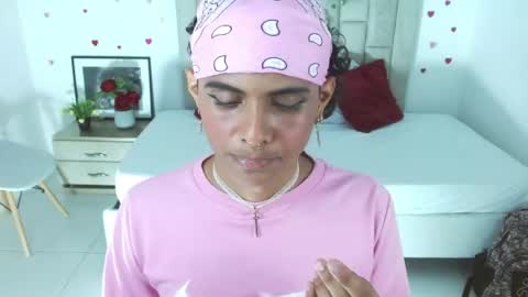 elio_fox online show from March 23, 2026, 5:44 am