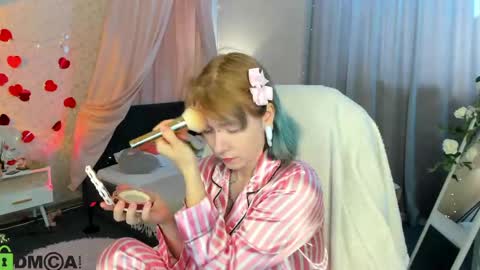 Elira Vane online show from June 3, 2026, 2:47 am