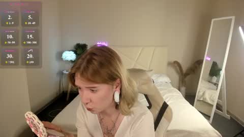 Snapshot of elira_vane chatting on July 22, 2026, 1:52 am Elira Vane online show from July 22, 2026, 1:52 am