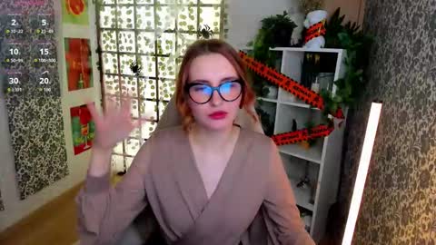 Snapshot of elis_cherry chatting on November 17, 2025, 2:28 am Elis online show from November 17, 2025, 2:28 am