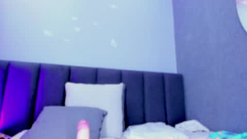 Elisa online show from December 19, 2024, 10:53 pm