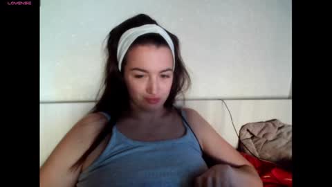 Snapshot of elisa_dove208 chatting on September 28, 2025, 12:10 pm elisa_dove208 online show from September 28, 2025, 12:10 pm