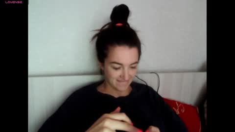 Snapshot of elisa_dove208 chatting on September 30, 2025, 4:50 am elisa_dove208 online show from September 30, 2025, 4:50 am