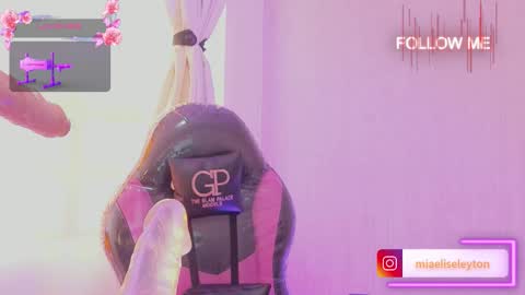 ELISE LEYTON online show from September 12, 2025, 2:50 pm