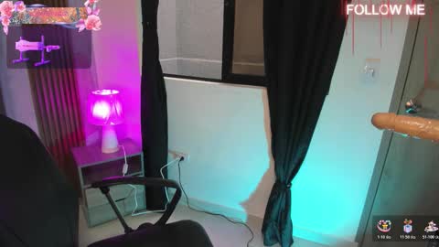 ELISE LEYTON online show from December 17, 2025, 6:14 pm