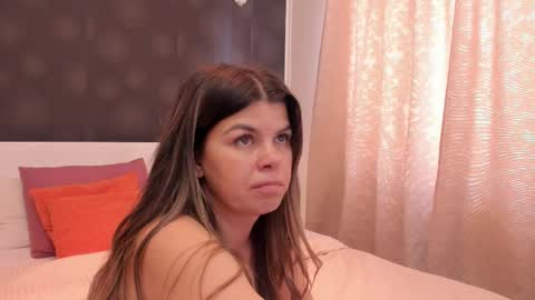 Elly online show from March 3, 2026, 10:43 am