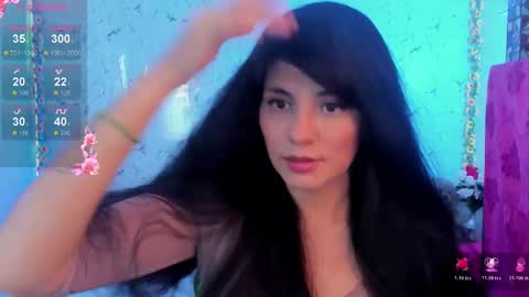 E L I S S A online show from November 2, 2025, 7:49 pm