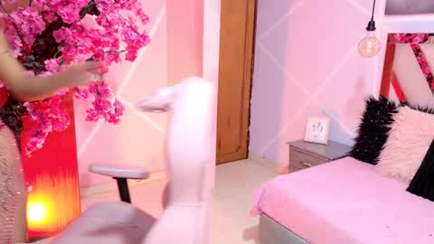 Snapshot of elit_noa chatting on November 20, 2025, 7:57 pm elit noa online show from November 20, 2025, 7:57 pm