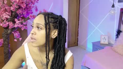 Snapshot of elit_noa chatting on December 16, 2025, 7:19 pm elit noa online show from December 16, 2025, 7:19 pm