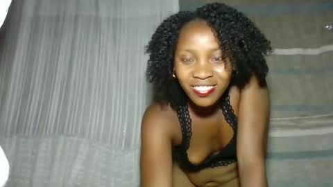 Snapshot of elita12010 chatting on April 23, 2026, 12:29 pm elita12010 online show from April 23, 2026, 12:29 pm