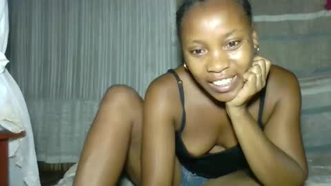 Snapshot of elita12010 chatting on April 27, 2026, 11:03 pm elita12010 online show from April 27, 2026, 11:03 pm