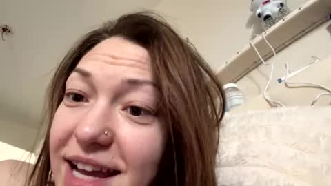 elizabeth77769 online show from January 18, 2026, 5:06 pm