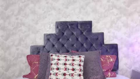 Snapshot of elizabeth_colleman chatting on December 21, 2025, 4:03 pm Elizabeth online show from December 21, 2025, 4:03 pm