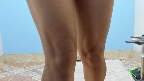 Elizabeth Mathure online show from December 4, 2025, 8:12 am