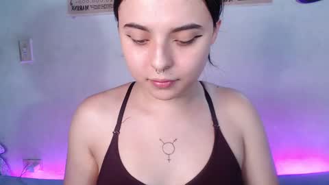 Elizabeth Taylor online show from January 19, 2025, 5:26 am