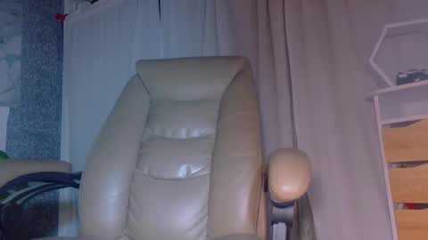 Snapshot of elizabethcampbell chatting on July 23, 2026, 2:31 am Lizzy online show from July 23, 2026, 2:31 am