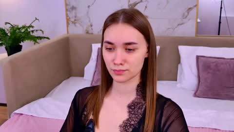 Elizabeth online show from February 9, 2025, 10:43 pm