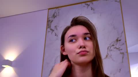 Elizabeth online show from February 12, 2025, 10:48 pm