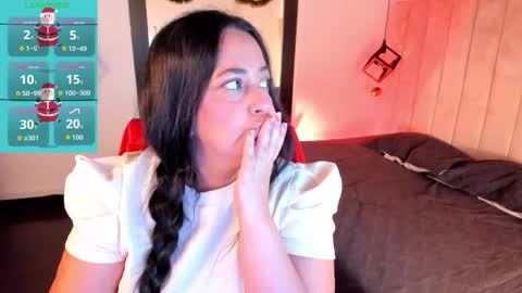 Snapshot of elizabethevan_ chatting on December 4, 2025, 1:42 pm Lucia Vonne online show from December 4, 2025, 1:42 pm