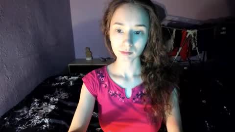 elizabethrice online show from November 4, 2025, 4:28 pm