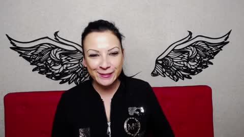 Snapshot of elizabethsho chatting on December 7, 2024, 3:58 am ElizabethSho online show from December 7, 2024, 3:58 am