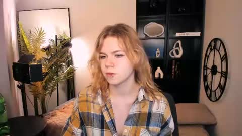 Elizabeth online show from June 27, 2026, 5:34 am