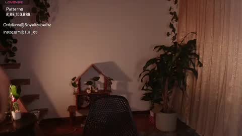 Snapshot of elizabethz chatting on June 26, 2026, 1:43 am Tuli online show from June 26, 2026, 1:43 am