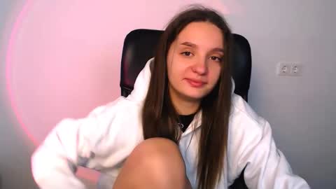 elizsun online show from November 15, 2025, 8:11 am