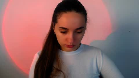 elizsun online show from May 13, 2026, 9:17 am