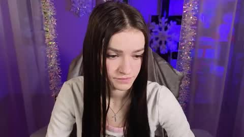 elizzza_ online show from January 14, 2026, 6:41 am