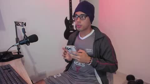 Elkin Clark online show from February 24, 2026, 2:04 pm