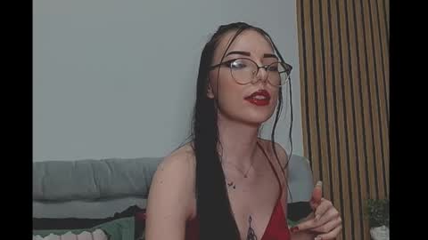 Snapshot of ella_chloe chatting on December 14, 2025, 12:38 am Chloe online show from December 14, 2025, 12:38 am