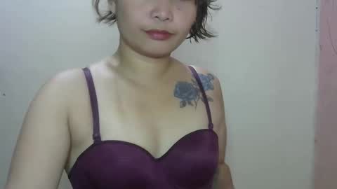 ella lee15x online show from May 29, 2026, 10:57 am