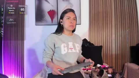 ella rouse online show from November 1, 2025, 2:19 pm