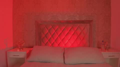 Ellaa Muller online show from December 30, 2024, 5:37 am