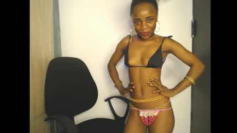 Snapshot of ellababy8 chatting on May 16, 2026, 5:26 am ella online show from May 16, 2026, 5:26 am