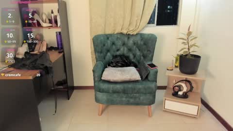 ellabaker online show from January 16, 2025, 2:09 am