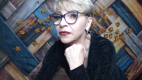 EllaBonito online show from November 20, 2025, 7:08 am