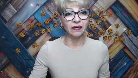 EllaBonito online show from December 1, 2025, 6:29 am